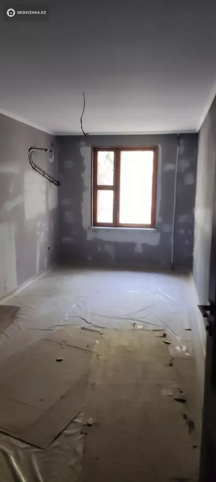 100 м², 4-комнатная квартира, этаж 2 из 5, 100 м², изображение - 1