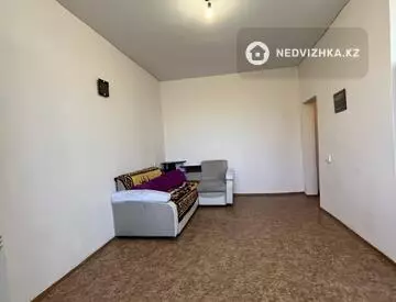 1-комнатная квартира, этаж 2 из 3, 33 м²