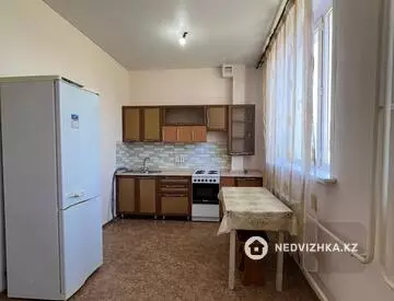1-комнатная квартира, этаж 2 из 3, 33 м²