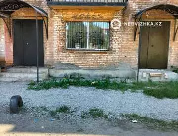 Торговое помещение, этаж 1 из 5, 58 м²