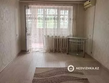3-комнатная квартира, этаж 3 из 5, 70 м²