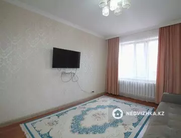 2-комнатная квартира, этаж 3 из 14, 60 м²
