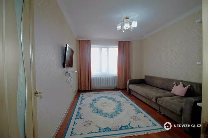 60.4 м², 2-комнатная квартира, этаж 3 из 14, 60 м², изображение - 1