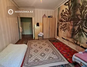2-комнатная квартира, этаж 2 из 5, 55 м²