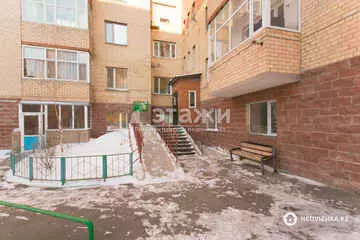 Торговое помещение, этаж 1 из 10, 69 м²
