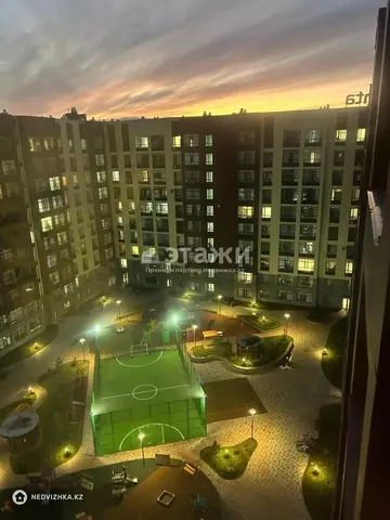 2-комнатная квартира, этаж 10 из 10, 57 м²