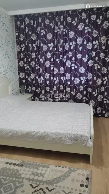 2-комнатная квартира, этаж 3 из 3, 52 м²