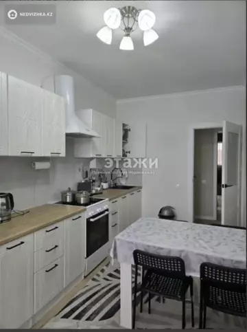3-комнатная квартира, этаж 2 из 6, 84 м²