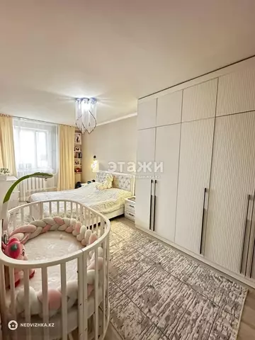 3-комнатная квартира, этаж 13 из 14, 90 м²