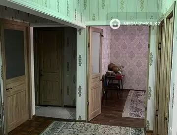 5-комнатная квартира, этаж 1 из 5, 89 м²