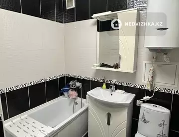 2-комнатная квартира, этаж 4 из 5, 46 м²