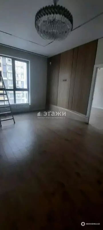 3-комнатная квартира, этаж 5 из 13, 93 м²