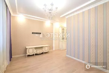 3-комнатная квартира, этаж 6 из 15, 81 м²