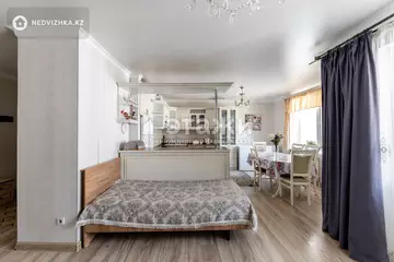 3-комнатная квартира, этаж 11 из 12, 80 м²