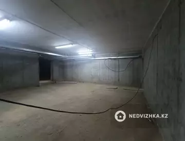 Помещение, этаж 1 из 12, 130 м²