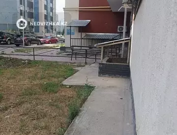 Помещение, этаж 1 из 12, 130 м²