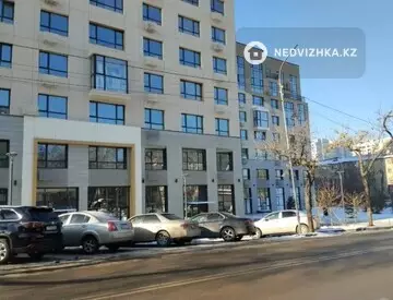 Помещение, этаж 1 из 16, 183 м², на длительный срок