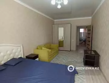 1-комнатная квартира, этаж 2 из 9, 43 м²