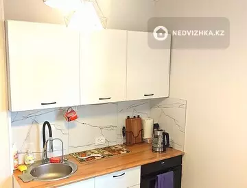 2-комнатная квартира, этаж 7 из 25, 55 м²