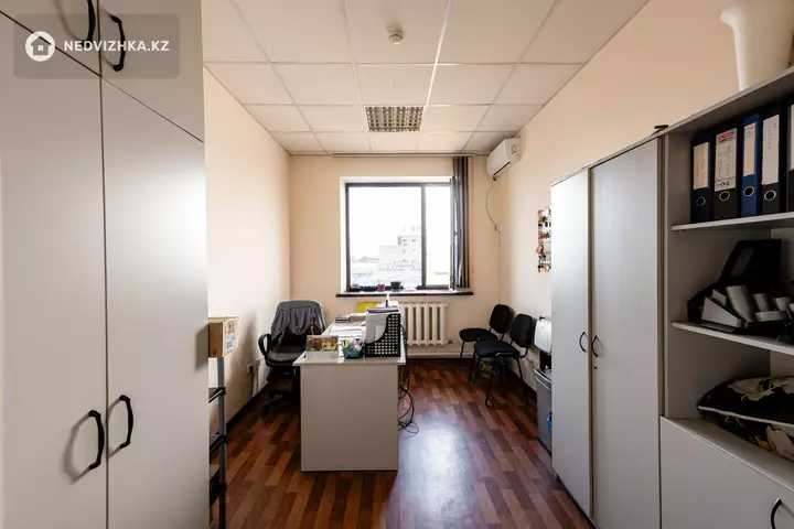 4372 м², Производственное помещение, этаж 1 из 3, 4 372 м², изображение - 1