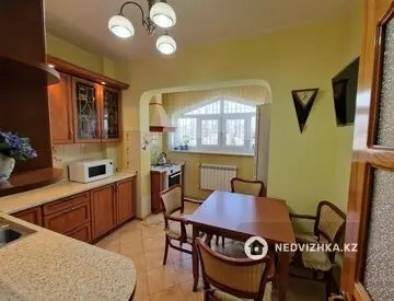 3-комнатная квартира, этаж 6 из 9, 72 м²