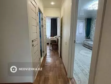 3-комнатная квартира, этаж 2 из 5, 63 м²