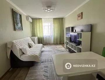 2-комнатная квартира, этаж 4 из 5, 45 м²