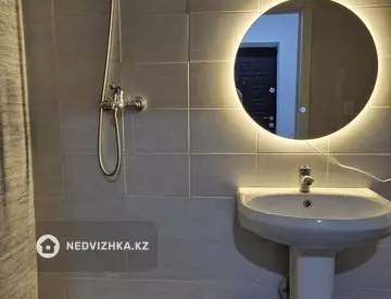 45 м², 2-комнатная квартира, этаж 1 из 5, 45 м², посуточно, изображение - 4