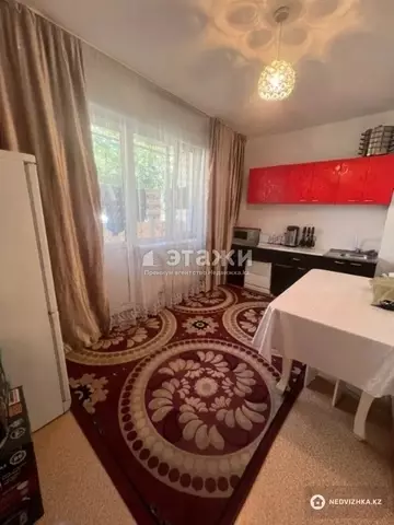 1-комнатная квартира, этаж 1 из 5, 42 м²