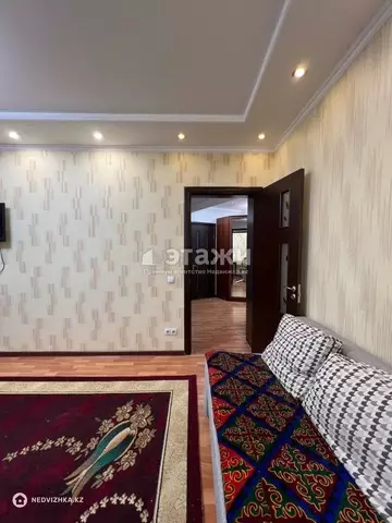 2-комнатная квартира, этаж 4 из 21, 49 м²
