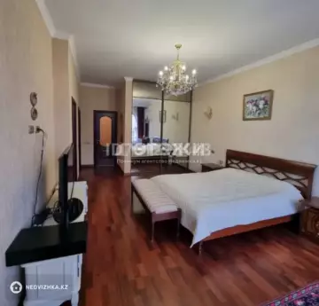 204 м², 4-комнатная квартира, этаж 1 из 5, 204 м², изображение - 5