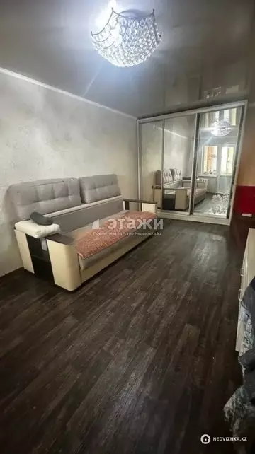 2-комнатная квартира, этаж 3 из 5, 43 м²