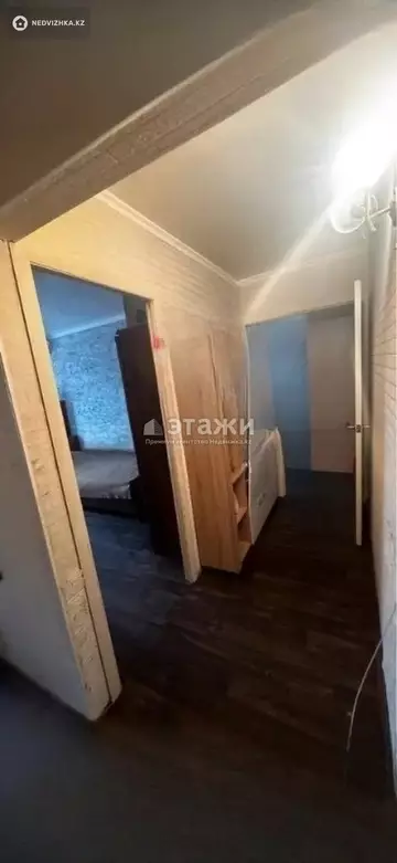 2-комнатная квартира, этаж 3 из 5, 43 м²