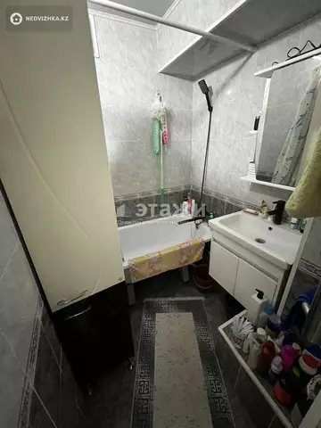 2-комнатная квартира, этаж 2 из 5, 48 м²