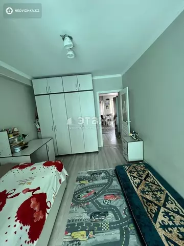 2-комнатная квартира, этаж 2 из 5, 48 м²