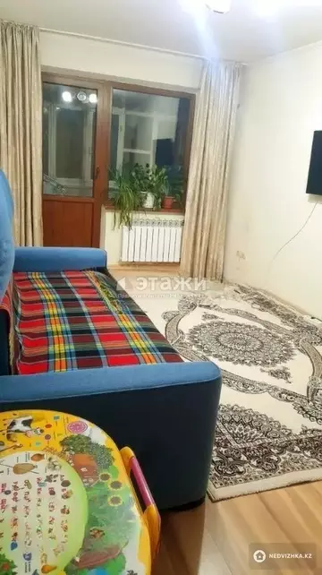 2-комнатная квартира, этаж 3 из 4, 45 м²