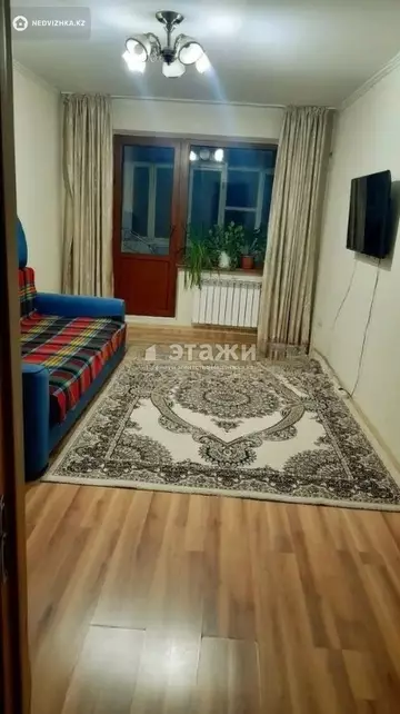 2-комнатная квартира, этаж 3 из 4, 45 м²