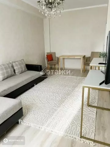 2-комнатная квартира, этаж 2 из 13, 65 м²