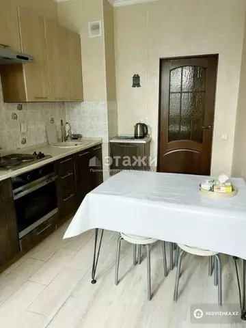 65 м², 2-комнатная квартира, этаж 2 из 13, 65 м², изображение - 7