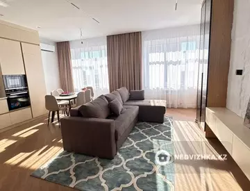 2-комнатная квартира, этаж 9 из 10, 79 м², на длительный срок