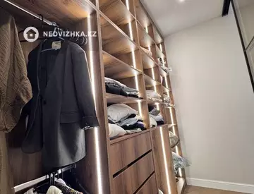 2-комнатная квартира, этаж 9 из 10, 79 м², на длительный срок