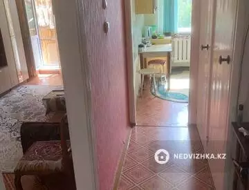 3-комнатная квартира, этаж 4 из 5, 61 м²