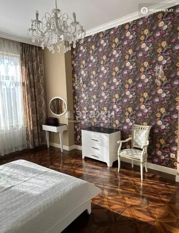 3-комнатная квартира, этаж 7 из 8, 115 м²