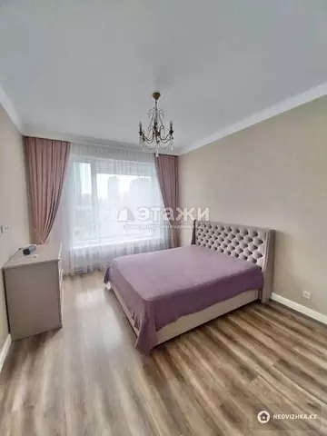 3-комнатная квартира, этаж 4 из 12, 100 м²