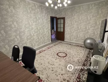 3-комнатная квартира, этаж 5 из 5, 65 м²