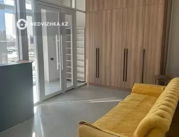 Помещение, этаж 1 из 1, 200 м²