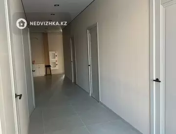 Помещение, этаж 1 из 1, 200 м²