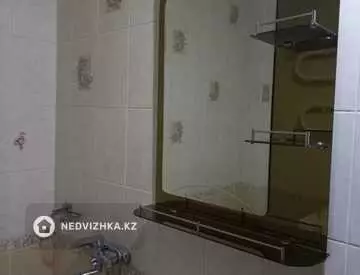 2-комнатная квартира, этаж 3 из 9, 55 м², на длительный срок