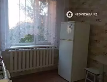2-комнатная квартира, этаж 3 из 9, 55 м², на длительный срок
