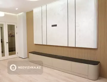 4-комнатная квартира, этаж 6 из 9, 143 м²